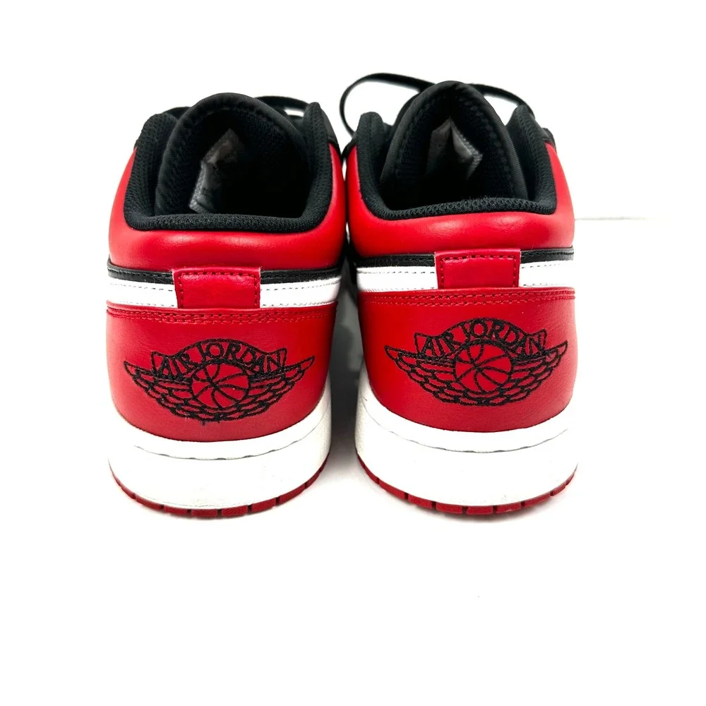 Air Jordan 1 Low Alternate Bred Toe Size 10 Men Sneaker 553558-066 VNDS Tread